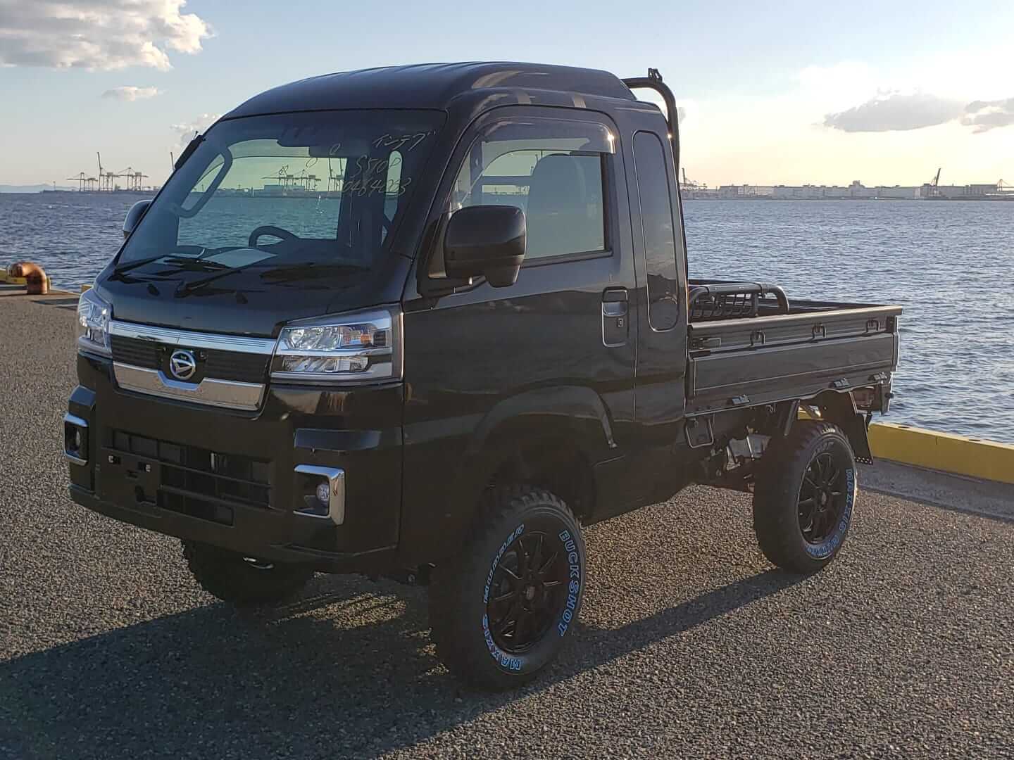 2022 Daihatsu Hijet Jumbo Extreme add image thumbnail